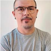 Profesor de diseño gráfico y Motion graphics. Imparto illustrator, Photoshop, InDesign, after effects, premiere Pro y Cinema 4d
